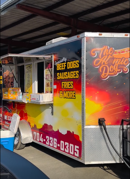 The Atomic Dog | NC Food Trucks